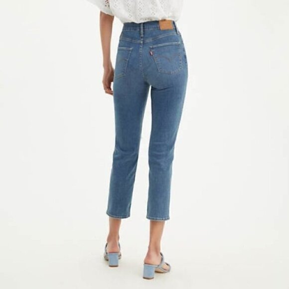 NEW Levis 724 High Rise Cropped Blue Jeans Size 25 Straight Leg Distressed - Picture 2 of 10